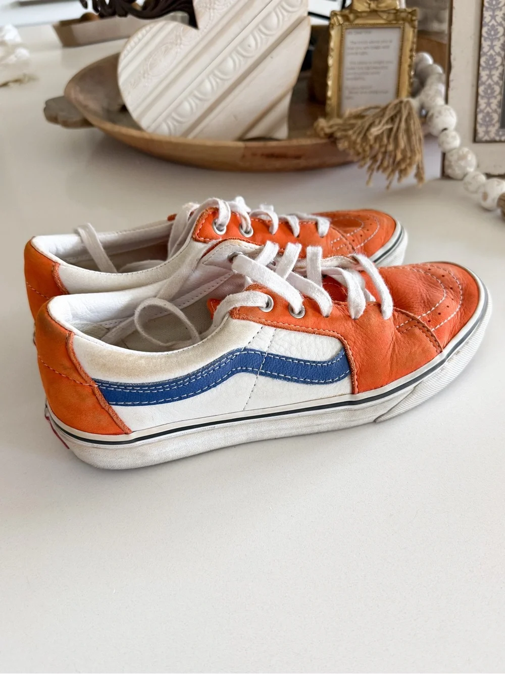 Vans Low-Top Sneakers in Orange, White & Blue